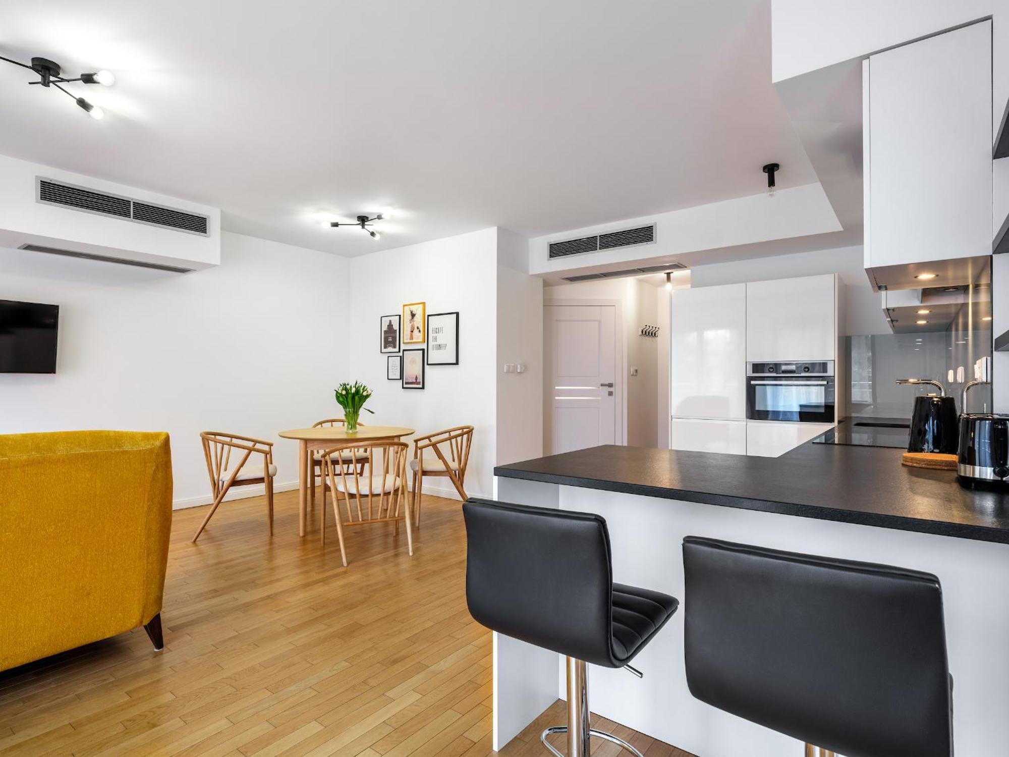 Modern Central Apartment W. Parking By Tyzenhauz 크라쿠프 외부 사진